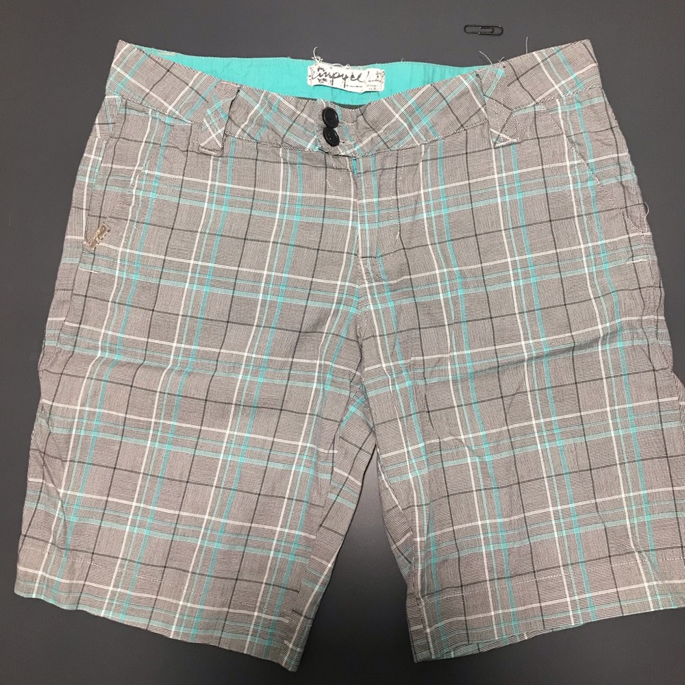 Empyre Bermuda shorts-9